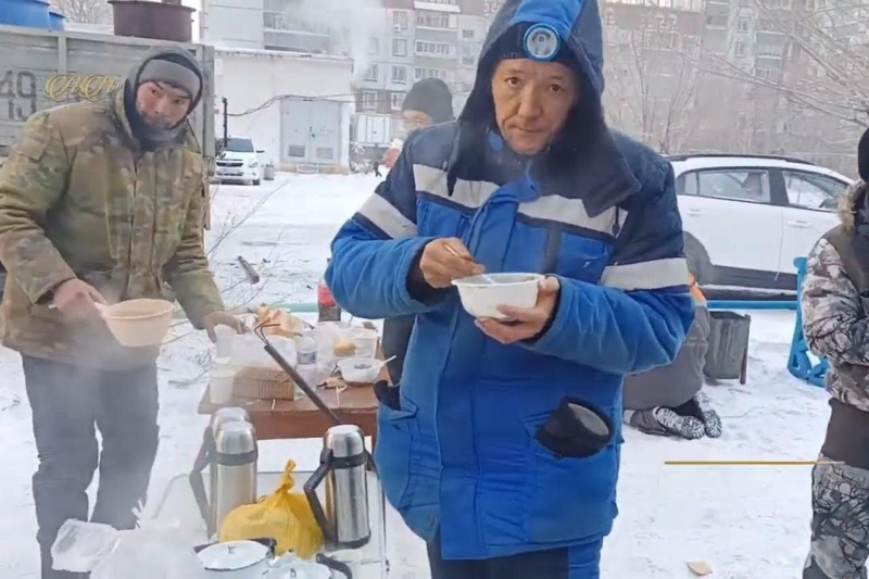 «Замерзаем, помогите!»: Казахстан угрожает России беженцами, если не окажем помощь